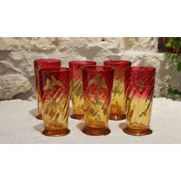 6 verres en cristal coloré rose et jaune dans le goût de Baccarat début 20ème siècle