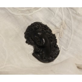 Glyptique - Camée, sujet en jais 'Portrait de femme' fin 19ème siècle