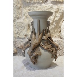 Vase en grès hirondelles et mascarons Sarreguemines, fin 19ème siècle