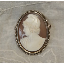 Grande broche camée sur coquillage d'après le buste de Paris, Canova fin 19ème siècle