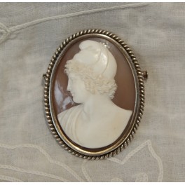 Grande broche camée sur coquillage d'après le buste de Paris, Canova fin 19ème siècle