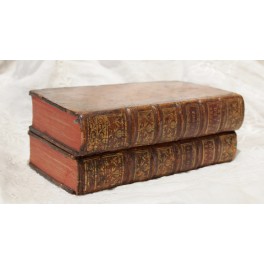 Livre boîte contenant un mouvement à musique Thorens vers 1930