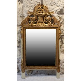Miroir à fronton en bois doré style Louis XVI 19ème siècle