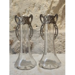 Paire de vase en verre et monture en métal argenté Art Nouveau, vers 1900