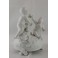 Sculpture en biscuit de porcelaine représentant des putti jouant avec une vache fin 19ème siècle