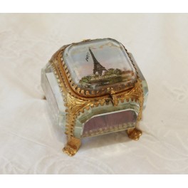 Bo&icirc;te &agrave; bijoux Tour Eiffel Paris en verre biseaut&eacute;, fin 19&egrave;me si&egrave;cle