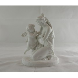 Sculpture en biscuit de porcelaine 'La le&ccedil;on de l'Amour' Raymond Laporte Limoges fin 19&egrave;me si&egrave;cle
