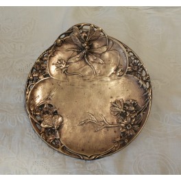 Vide-poche en bronze dor&eacute; aux libellules sign&eacute; Th&eacute;ophile Hingre (1832-1911)