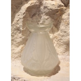 Vase ou vase &agrave; jacinthe en verre moul&eacute; satin&eacute; Art D&eacute;co vers 1930