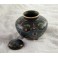 Boîte, bonbonnière, en émaux cloisonnés à décor de papillons, Chine, 20ème siècle