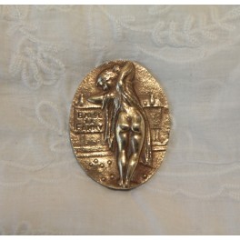 M&eacute;daille en bronze dor&eacute; 'La Fanny' 1&egrave;re moiti&eacute; du 20&egrave;me si&egrave;cle